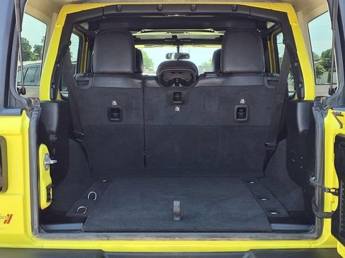 Used 2023 Jeep Wrangler Unlimited Sport AWD/4WD image 18