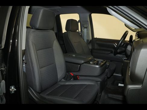 Used 2023 Chevrolet Silverado 1500 LT AWD/4WD image 32