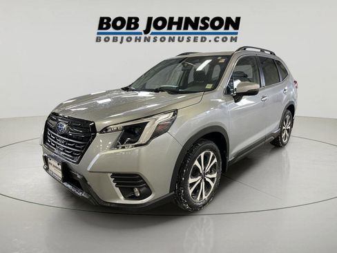 Used 2024 Subaru Forester Limited image 3