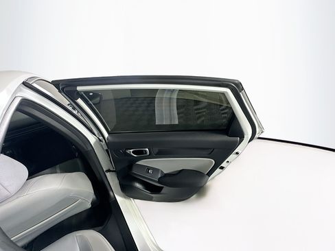Used 2025 Honda Civic Sport image 29