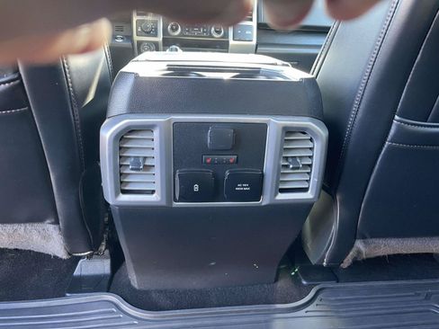 Used 2020 Ford F150 Platinum w/ Equipment Group 701A Luxury AWD/4WD image 13