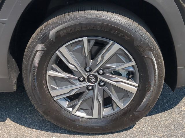 Used 2024 Hyundai Tucson Blue AWD/4WD image 10