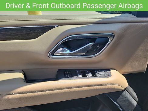 Used 2021 Chevrolet Tahoe Premier w/ Premium Package AWD/4WD image 24