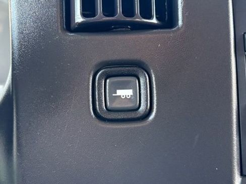 Used 2023 Chevrolet Express 3500 LS image 33