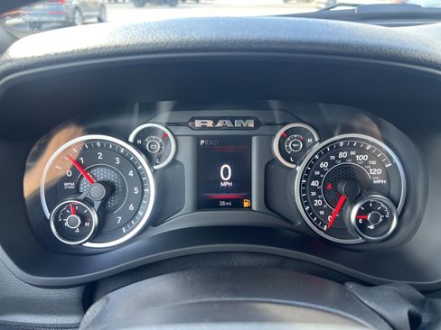 Used 2025 RAM 2500 Tradesman image 29