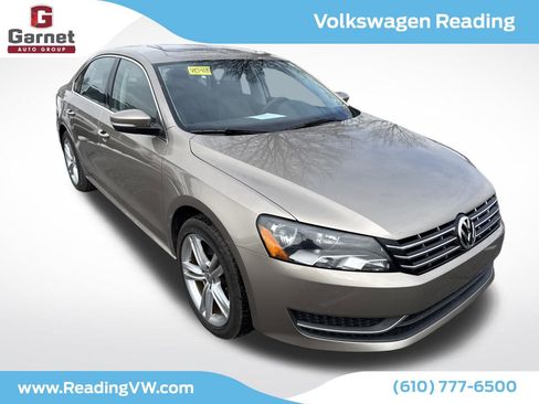 Used 2015 Volkswagen Passat TDI SE image 8