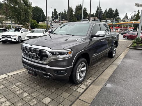 Used 2022 RAM 1500 Limited AWD/4WD image 1