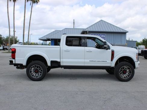 Used 2024 Ford F350 Lariat w/ Lariat Ultimate Package image 12