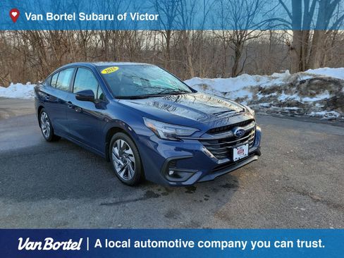 Certified 2025 Subaru Legacy Limited image 7