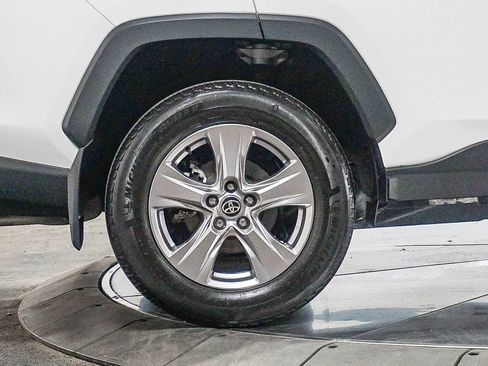 Certified 2023 Toyota RAV4 XLE w/ Convenience Package FWD image 8