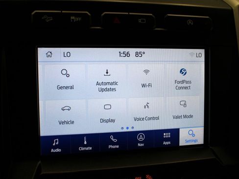 Used 2019 Ford F150 King Ranch w/ Equipment Group 601A Luxury AWD/4WD image 61