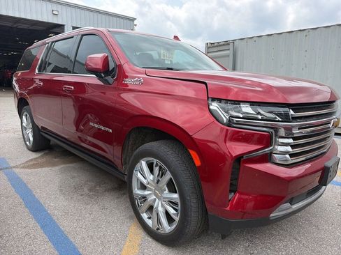 Used 2024 Chevrolet Suburban High Country w/ Premium Package AWD/4WD image 4