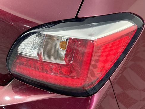 Used 2021 Mitsubishi Mirage ES image 32