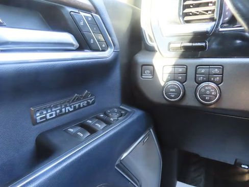 Used 2024 Chevrolet Silverado 1500 High Country AWD/4WD image 33