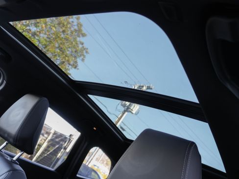 Certified 2025 BMW X1 xDrive28i image 15