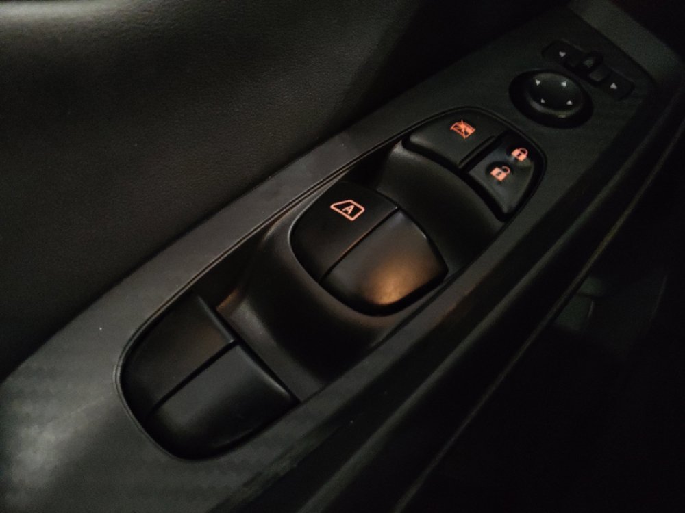 Used 2021 Nissan Sentra S FWD image 27