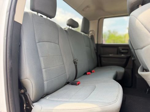Used 2013 RAM 1500 Express RWD image 24