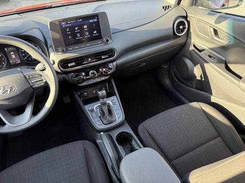 Used 2022 Hyundai Kona SEL image 31