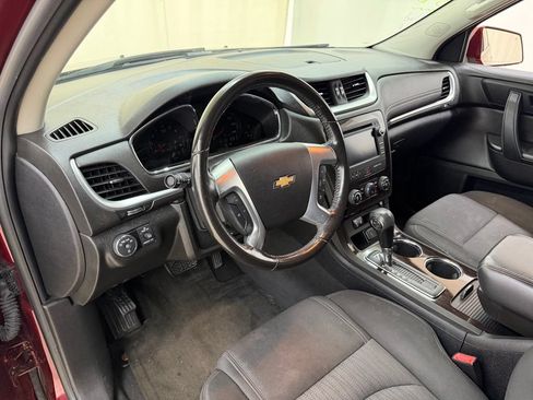 Used 2017 Chevrolet Traverse LT AWD/4WD image 23