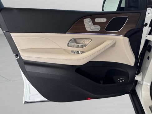 Certified 2026 Mercedes-Benz GLE 350 4MATIC image 17