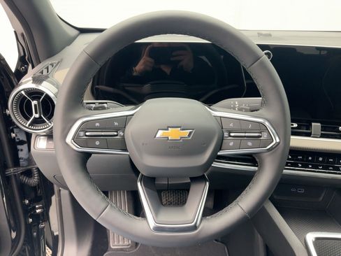 New 2026 Chevrolet Equinox LT w/ Convenience Package II image 15