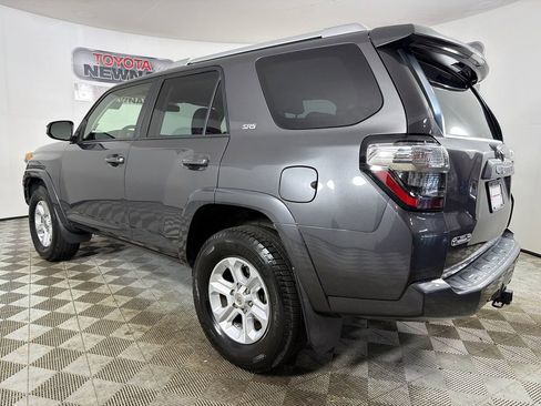 Used 2014 Toyota 4Runner SR5 RWD image 5