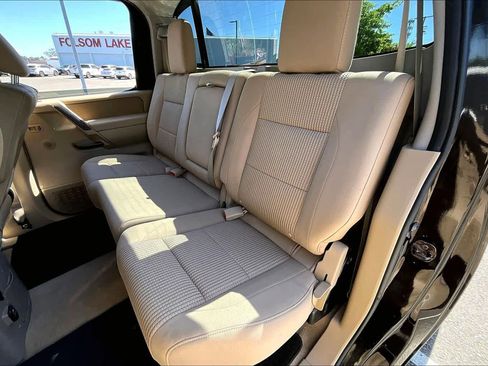 Used 2014 Nissan Titan SV w/ SV Premium Utility Package AWD/4WD image 20