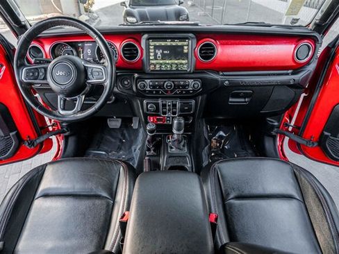Used 2021 Jeep Wrangler Unlimited Rubicon w/ Uconnect 4C Nav & Sound Group AWD/4WD image 17