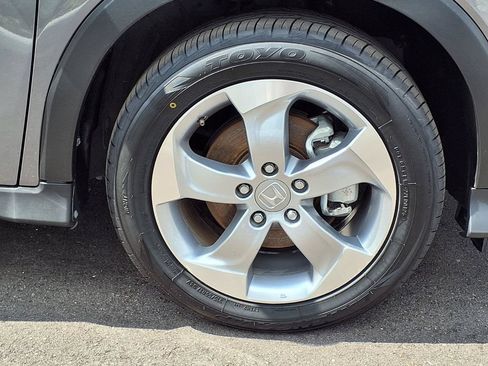 Used 2021 Honda HR-V LX image 9