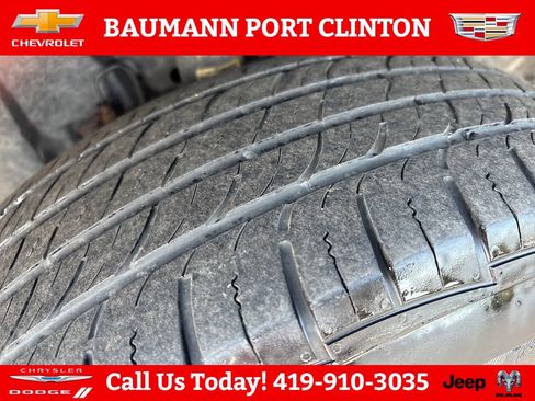Used 2010 Chevrolet Equinox LS FWD image 25