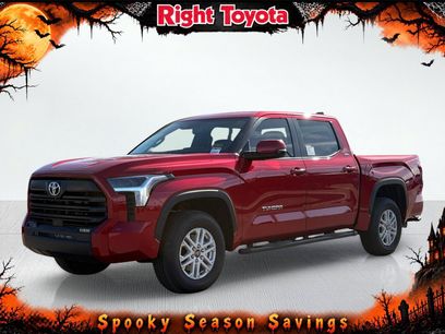 New 2026 Toyota Tundra SR5 w/ SR5 Premium Package