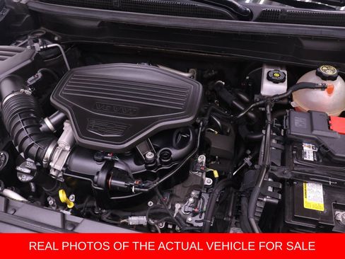 Used 2021 Cadillac XT5 Premium Luxury w/ LPO, Floor Liner Package FWD image 17