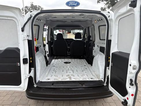 Used 2021 RAM ProMaster City Tradesman FWD image 7
