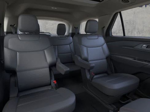 New 2026 Ford Explorer Active w/ Active Comfort Package image 11