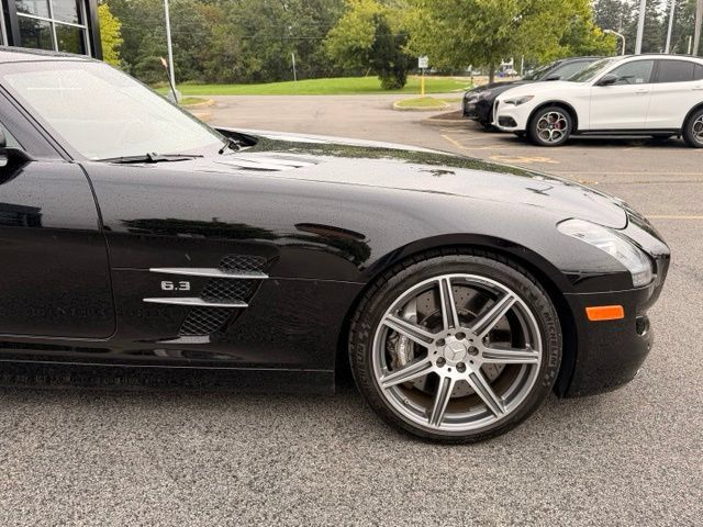 Used 2011 Mercedes-Benz SLS AMG Coupe image 34