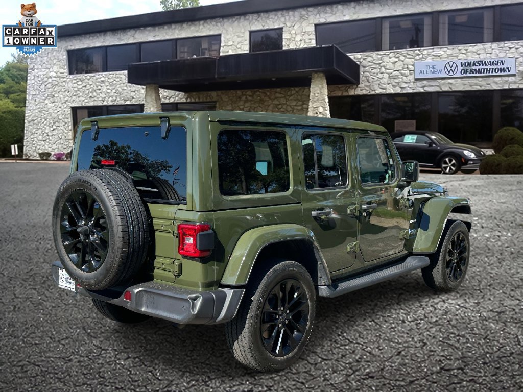 Used 2024 Jeep Wrangler Unlimited Sahara w/ Technology Group AWD/4WD image 5