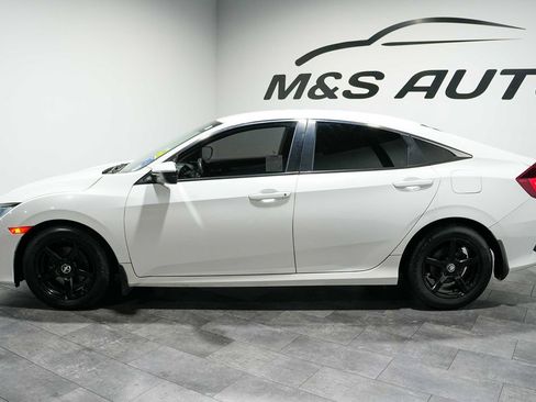 Used 2020 Honda Civic LX image 3
