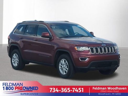 Used 2019 Jeep Grand Cherokee Laredo AWD/4WD image 1