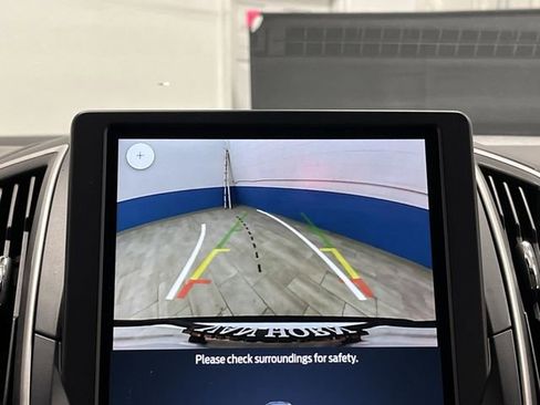 Used 2022 Ford Edge SEL w/ Convenience Package image 9