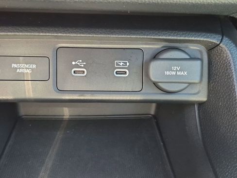 Used 2025 Honda Civic Sport image 23