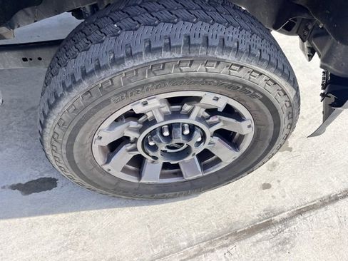 Used 2024 Ford F250 Lariat w/ Lariat Ultimate Package image 15