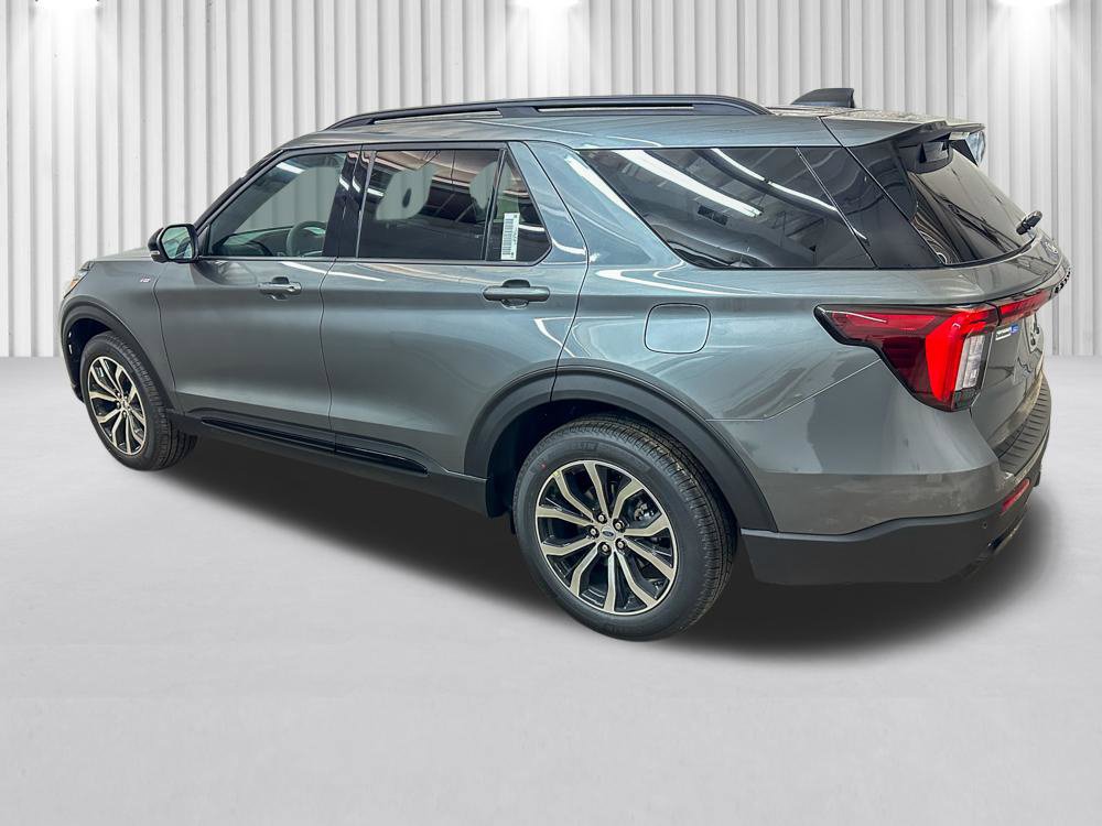New 2027 Ford Explorer ST-Line AWD/4WD image 7