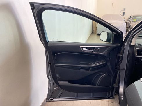 Used 2022 Ford Edge SEL w/ Convenience Package image 20