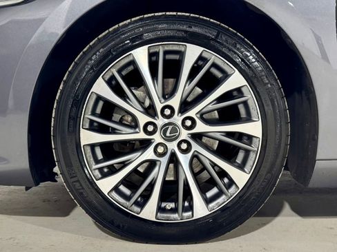 Used 2019 Lexus ES 350 image 33