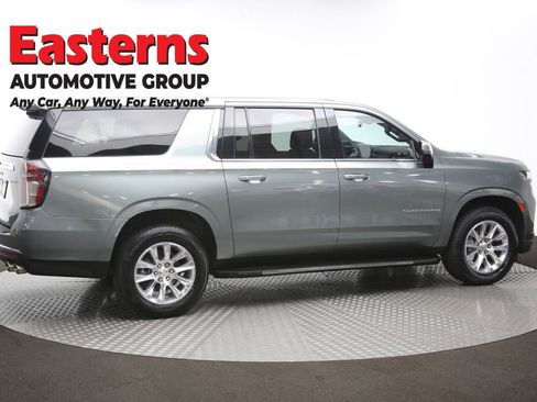 Used 2023 Chevrolet Suburban Premier image 48