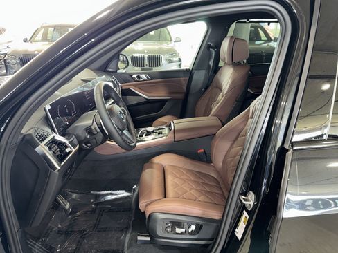 New 2026 BMW X5 sDrive40i w/ M Sport Package image 14