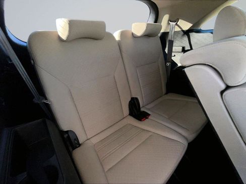 Used 2018 Kia Sorento AWD image 28