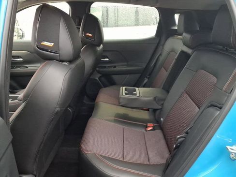 New 2026 Nissan Kicks SR image 30