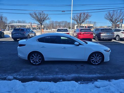 Used 2023 MAZDA MAZDA3 s image 4