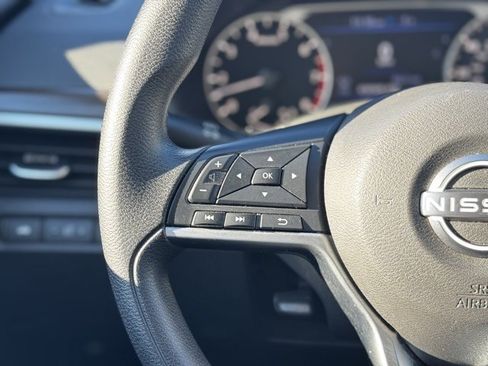 Used 2023 Nissan Altima 2.5 SV image 22